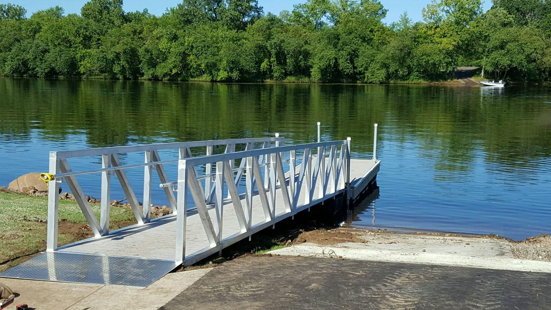 STATE OF THE ART Floating Docks